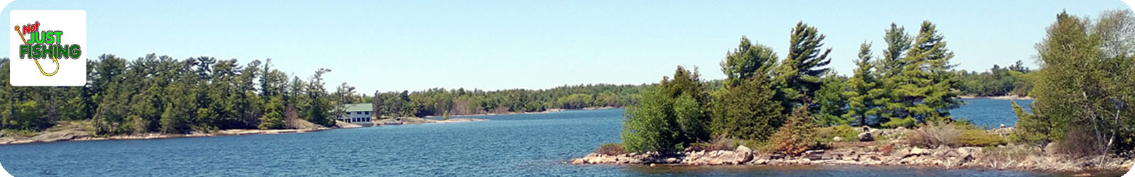 Muskoka District Marinas and Marine Services Logo