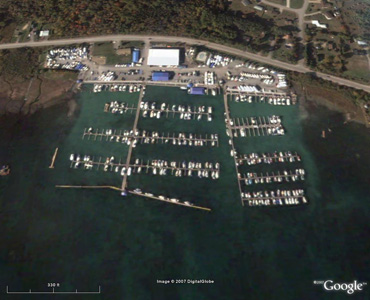 Rob's Marine Service at Hindson Marina, Penetanguishene, Ontario